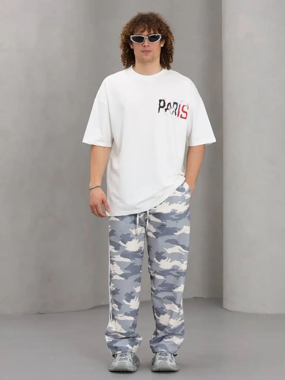 Takavar Paris Oversize Kesim Tasarım Tişört